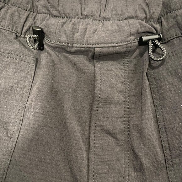 Athleta Trekkie Paper Bag Black Pants Size 6 - Picture 4 of 9